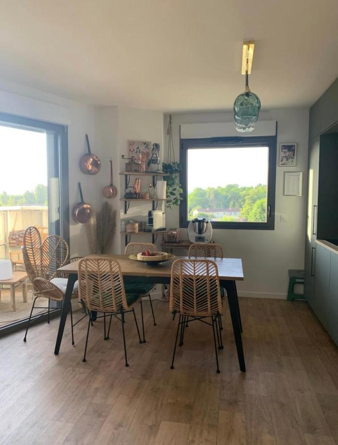 Ferienwohnung Nice 64 M With Balcony Near The Train Station Bordeaux Exterior foto